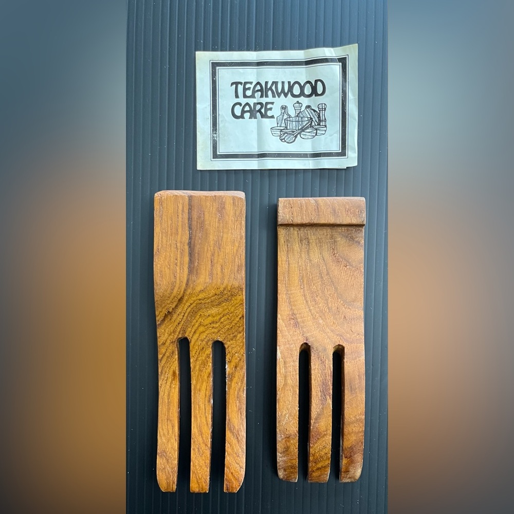 Teak Salad Hands Made in Thailand